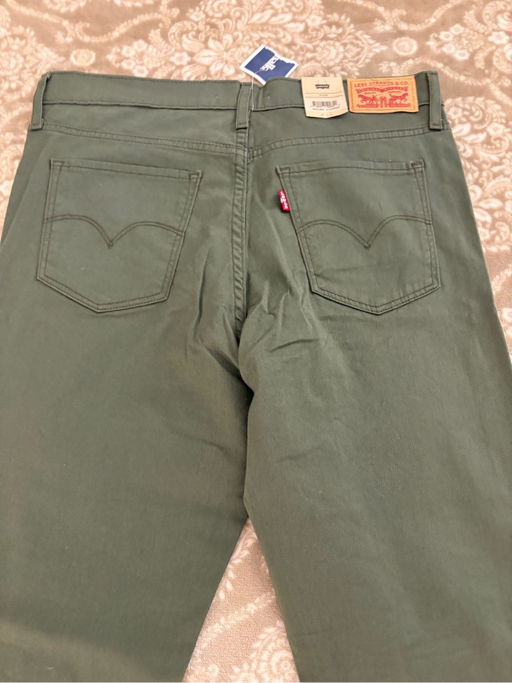 Levi's women Shaping Straight Jeans - Olive Green - Picture 2 of 9